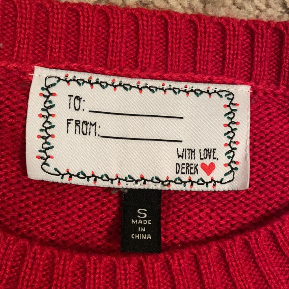 Red sweater - Picture 2 of 2